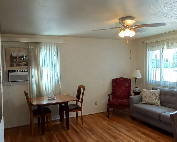 423 Hynds Ave — Photo 4