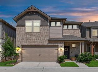 5128 Emma Forest St, Houston, TX 77018