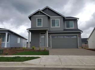 1446 Daylily St, Woodburn, OR 97071