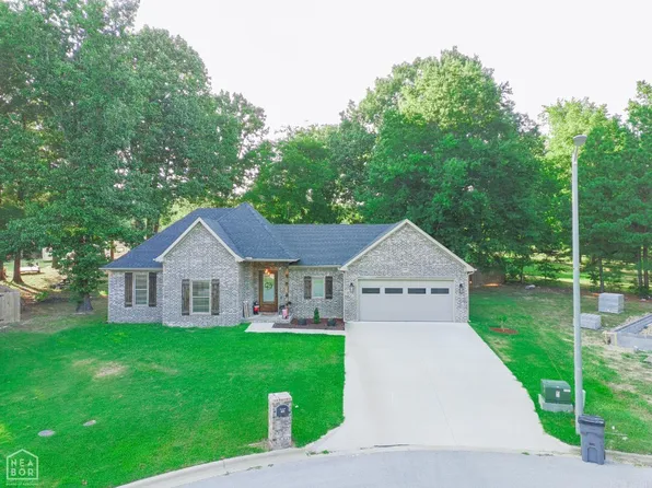2202 N 29th St, Paragould, AR 72450