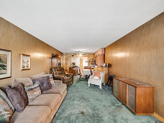 4th image of 7700 S King Dr