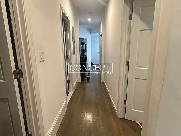1406 Beacon St — Photo 14