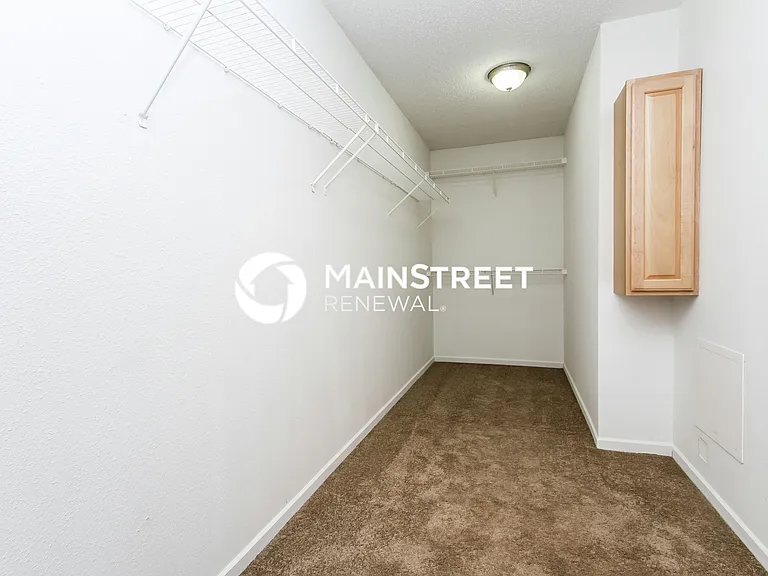 Walk In Closet
