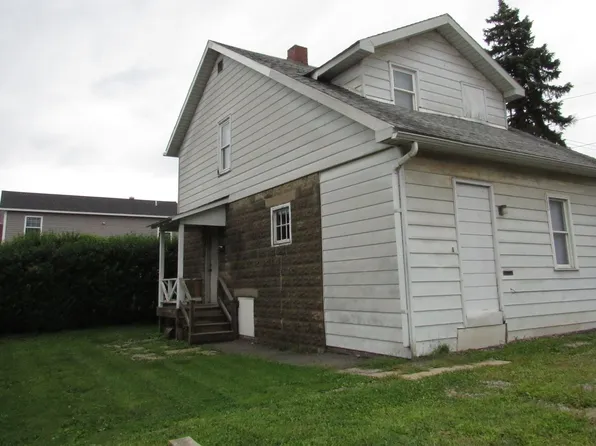 820 Grant St, Indiana, PA 15701