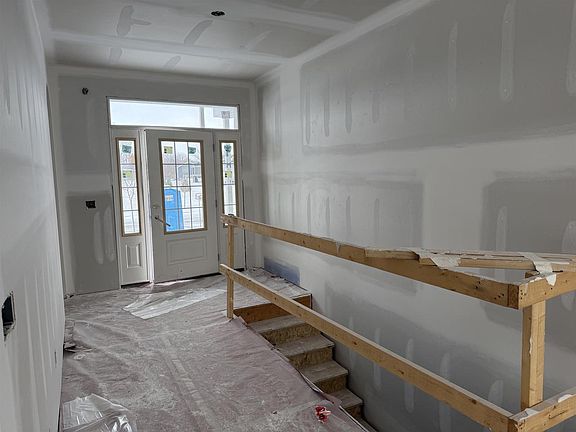 2nd image of L208 Stonecrop Way