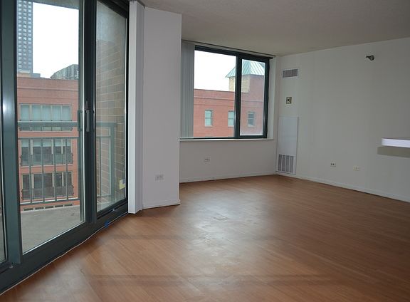 3rd image of 480 N McClurg Ct APT 802-N