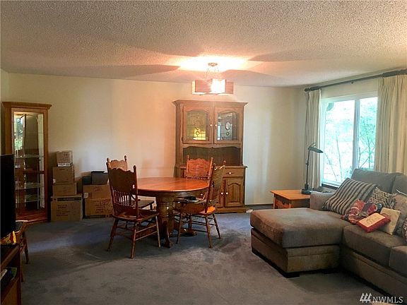 5th image of 6824 Sierra Dr SE