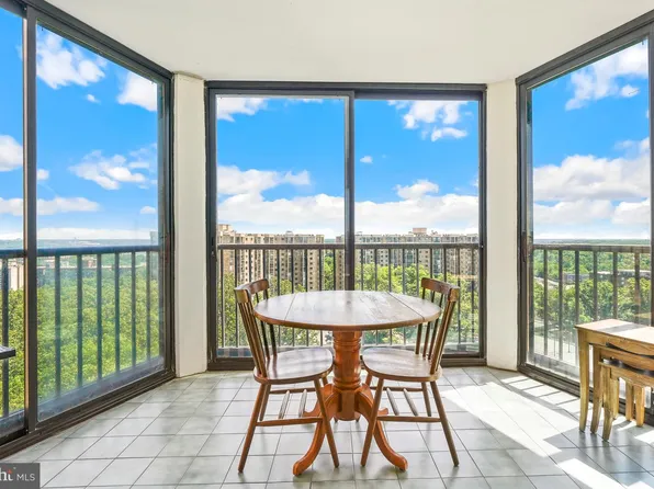 5901 Mount Eagle Dr APT 1216, Alexandria, VA 22303