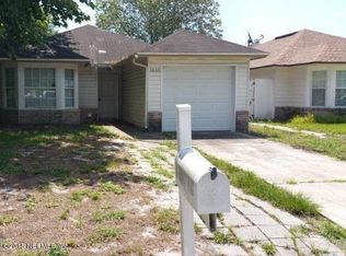 1633 Ashmore Green Dr, Jacksonville, FL 32246