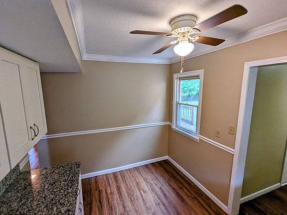 5th image of 602 Hazelwood Ave