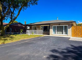 4208 Dorchester Rd, Niagara Falls, ON L2E 6N2