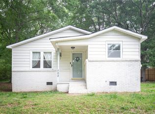 702 W 5th Ave, Easley, SC 29640