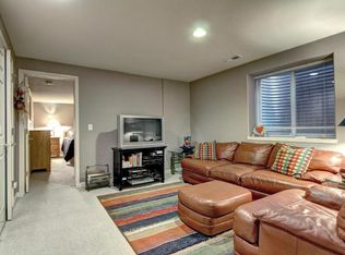 452 Jackson St, Denver, CO 80206