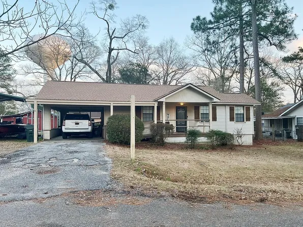 807 Willow St, Tallassee, AL 36078