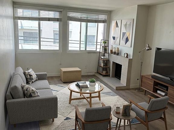 5th image of 33 Driftwood St #17
