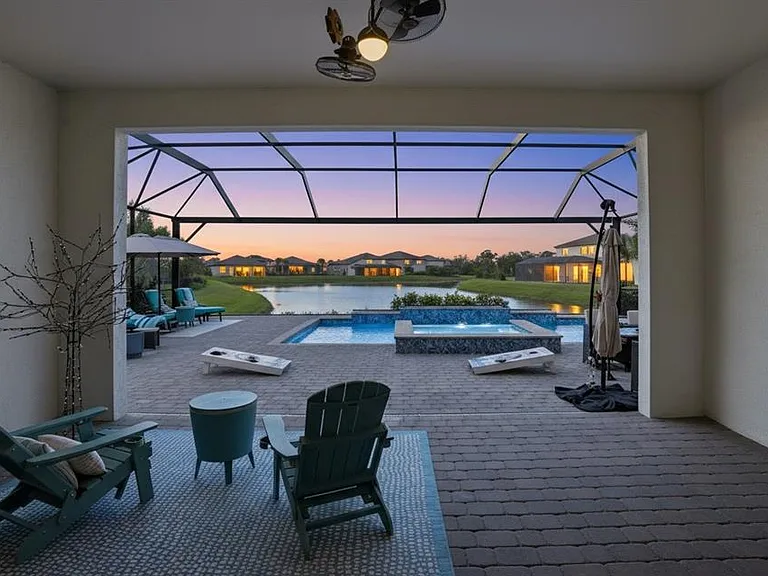 Pebble Ridge Dr — Photo 54
