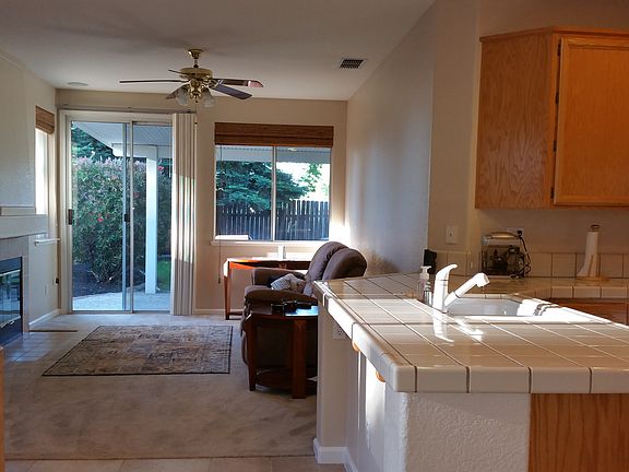3rd image of 432 Jellybean Ct