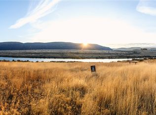 Ravenwing Ranch - Meadows, Malaga, WA 98828