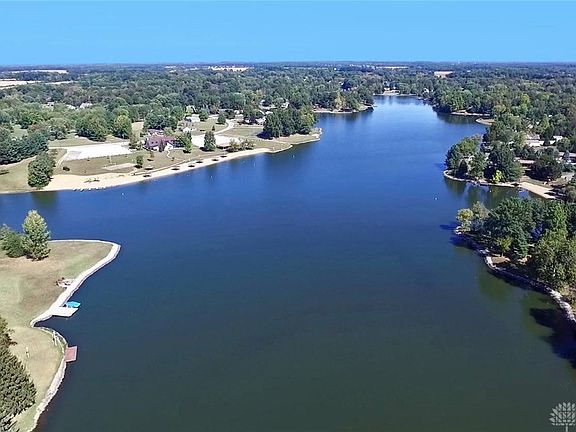 5th image of 396 Lorelei Dr