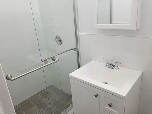 Rented by Bold New York | media 22