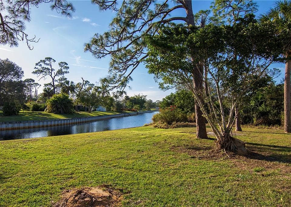 537 Wimbrow Dr, Sebastian, FL 32958 Zillow