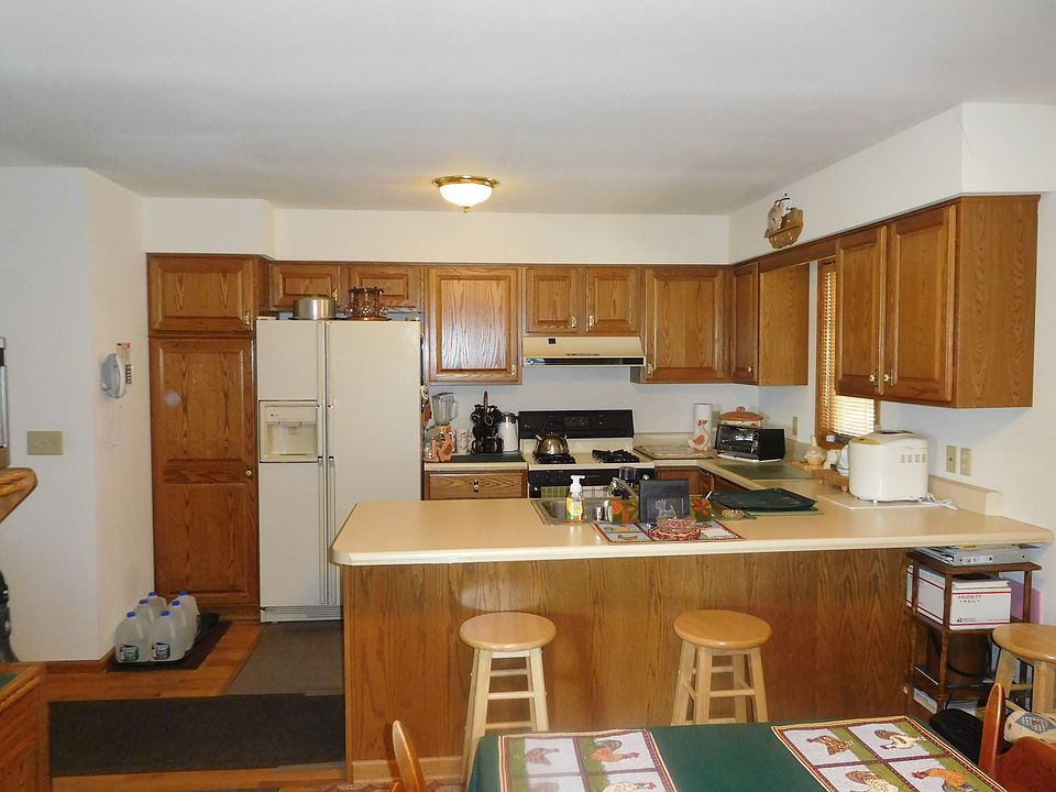 2401 Lakeshore Dr, Kansasville, WI 53139 Zillow