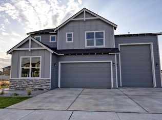 3861 N May Ella Loop, Post Falls, ID 83854