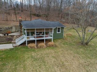 5282 S Black Ankle Rd, Bloomfield, IN 47424