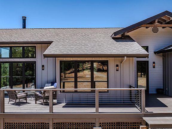 3rd image of 7401 Schaad Rd