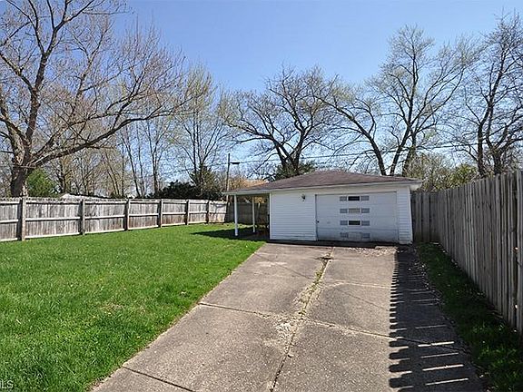 2nd image of 18313 Ponciana Ave