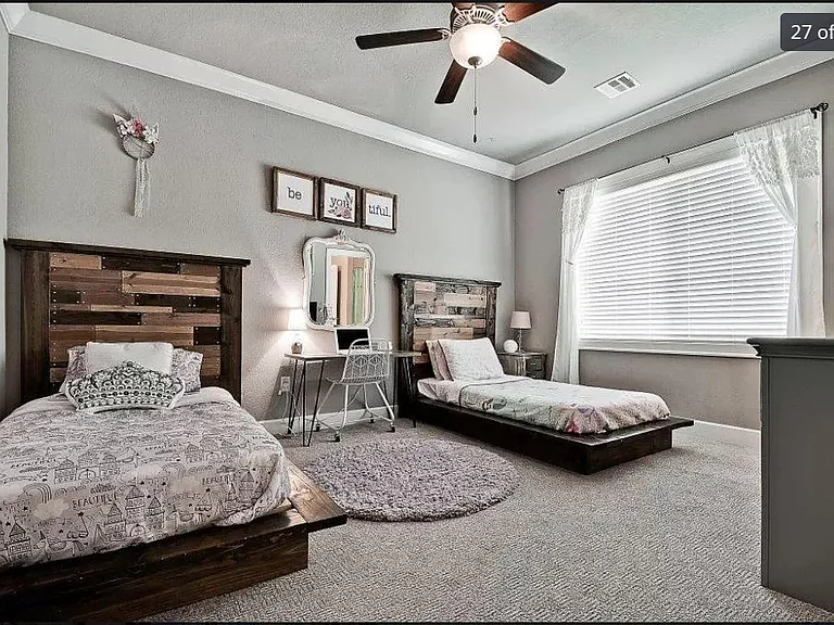 421 Trailwood Cir — Photo 29