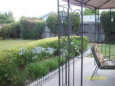 5th image of 2601 Wood Violet Way