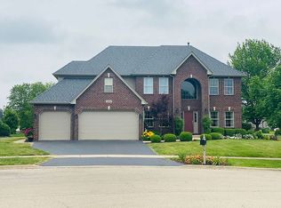 1056 Stillwater Ct, Yorkville, IL 60560