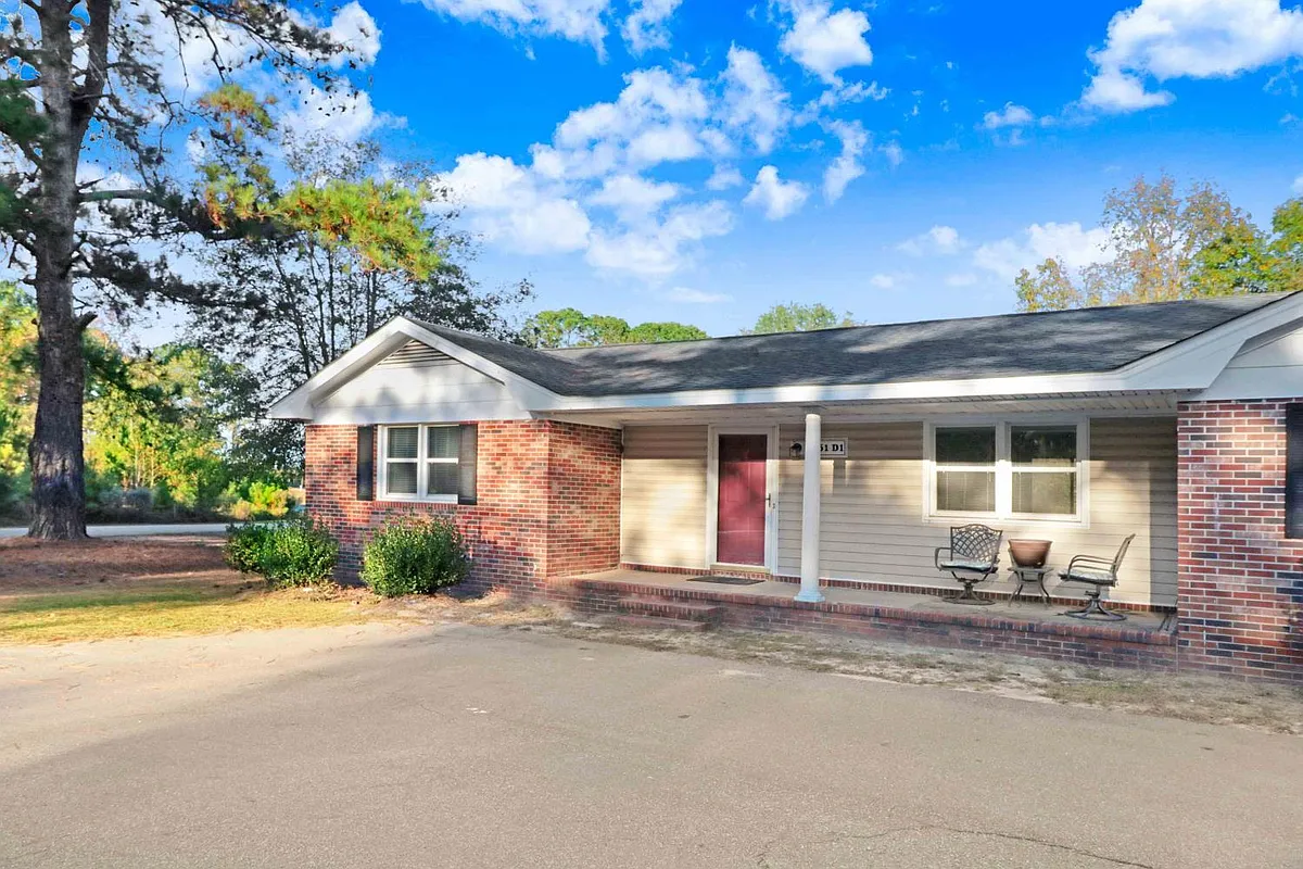 Building Photo - 151 Scott Hills Dr #D-1