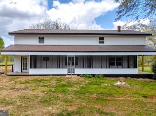 8606 Holly Springs Rd, Maysville, GA 30558