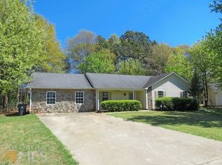 44 Mallie Ct, Hampton, GA 30228