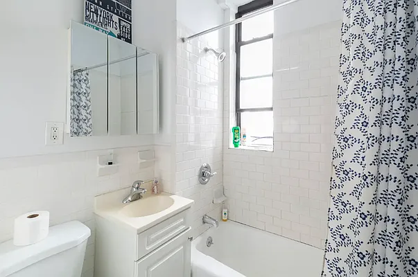 Rented by REAL New York | media 25