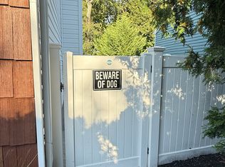 14 Frog Pond Rd FLOOR 1, Huntington Station, NY 11746