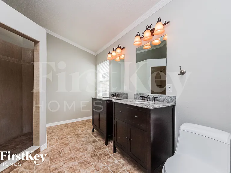 12410 Beacontree Way — Photo 11