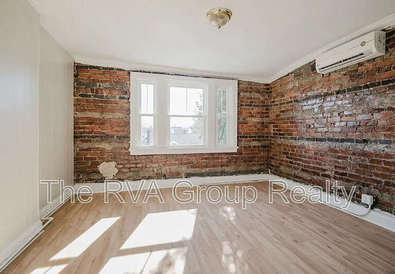 1230 Wallace St — Photo 30