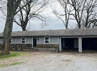 79 Roberson Dr, Pleasant Plains, AR 72568