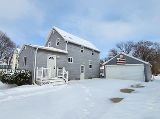 209 S 1st St, Laurens, IA 50554