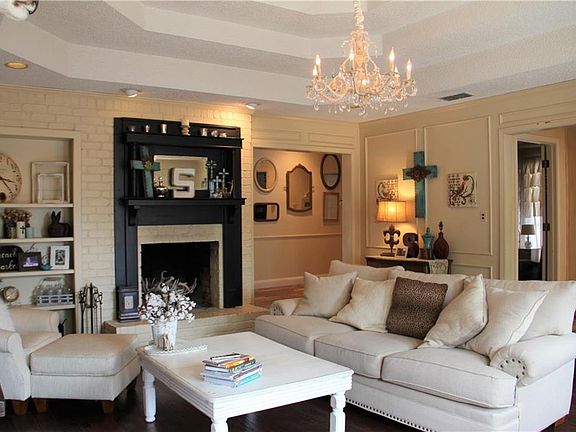 5th image of 208 Norfolk Dr