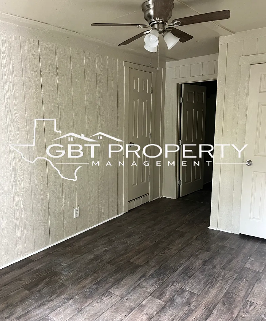 LPP - 428 S. Fredonia St. — Photo 3