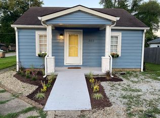 565 McClure Rd, Columbus, IN 47201