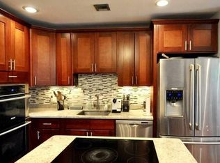 34 Commonwealth Ave, Boston, MA 02116