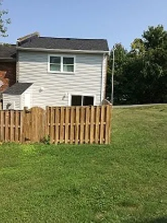 1040 Wicklow Dr — Photo 7