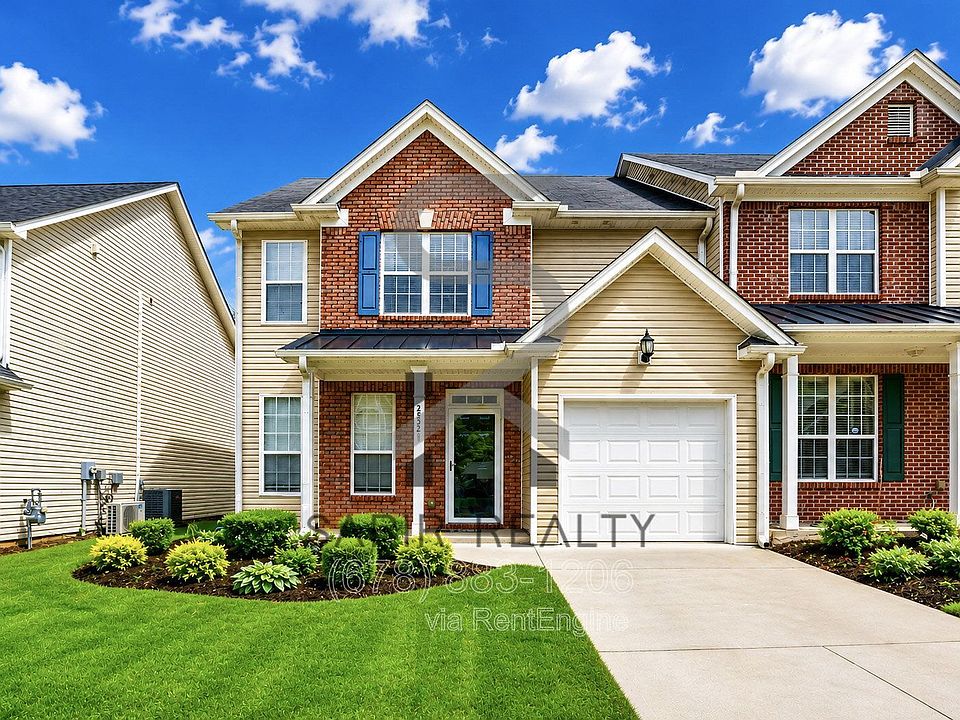 1st image of 2552 Avery Park Cir