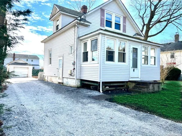 186 W Pulaski Road, Huntington Station, NY 11746