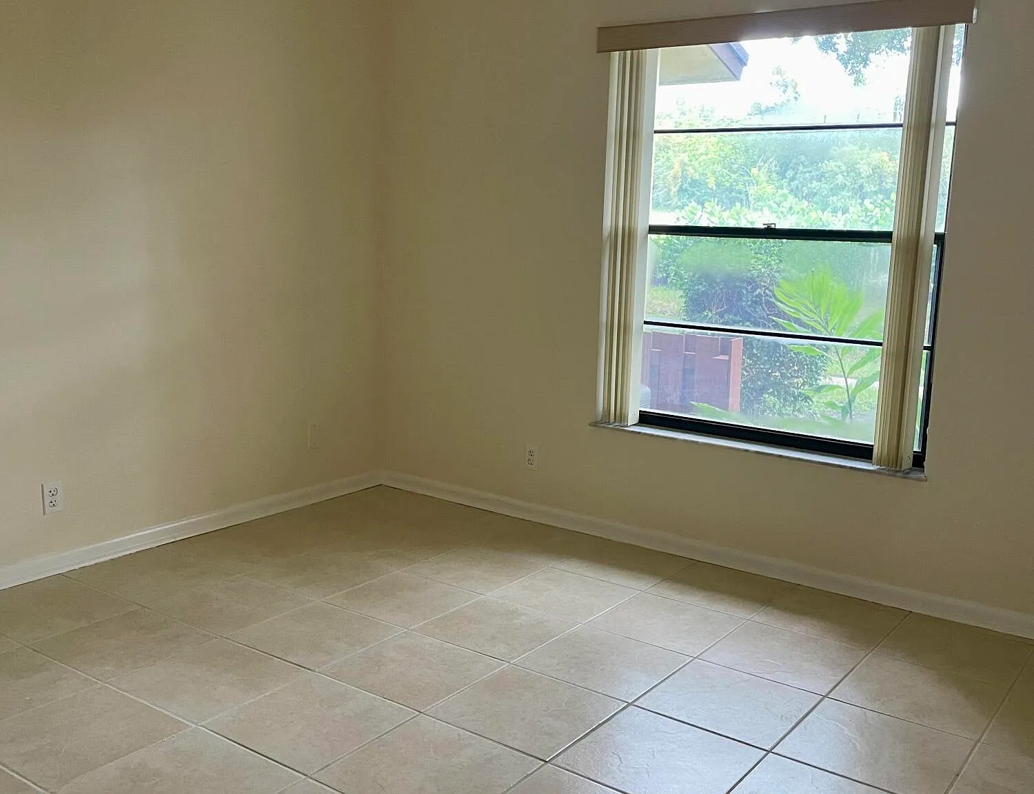 2 bed, 2.0 bath, 1026 sqft, $2,000 — Photo 1